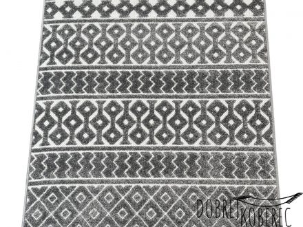 Kusový koberec Oksi 38007-600